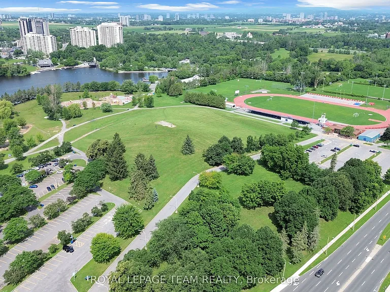 2951 Riverside Dr #306 — Photo 34