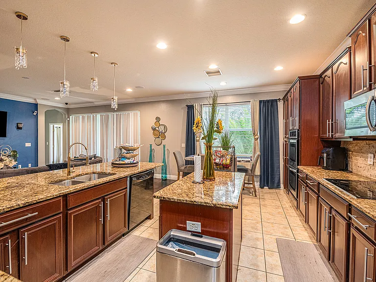 706 York Dale Dr — Photo 12