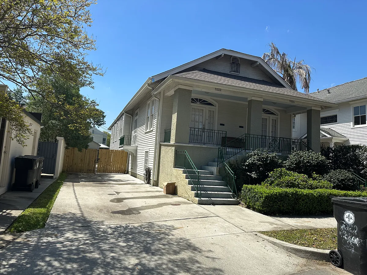 Building Photo - 7022 Hickory St