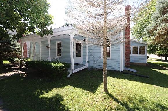 1st image of 612 W North 1st St