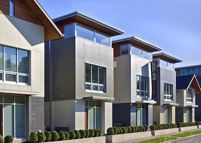 BLUFF HOMES