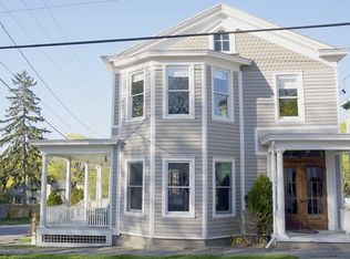 53 2nd St, Athens, NY 12015