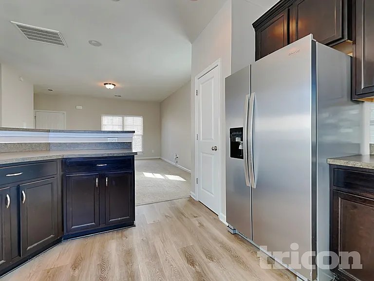 539 Branch Wood Dr — Photo 7