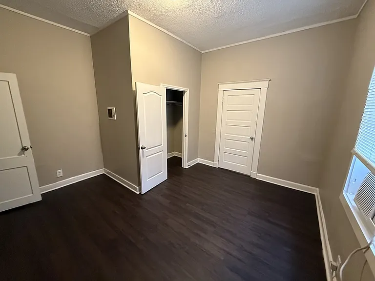 852 Ioka Ave — Photo 4