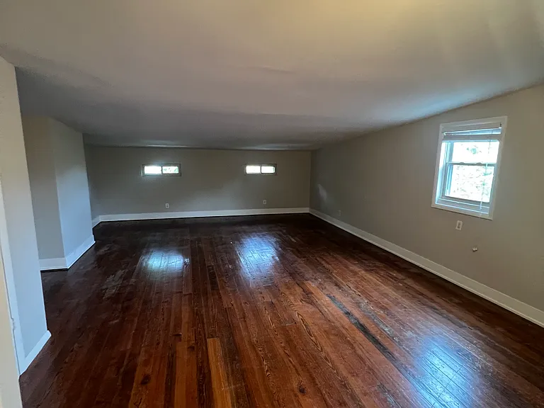 409 Warner St #2 — Photo 3