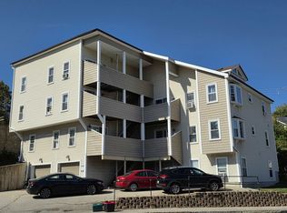 25 School St APT 7, Dover, NH 03820