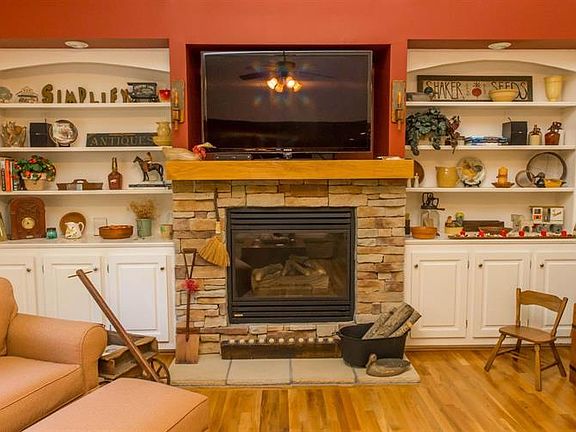 4th image of 3109 Sunningdale Ct