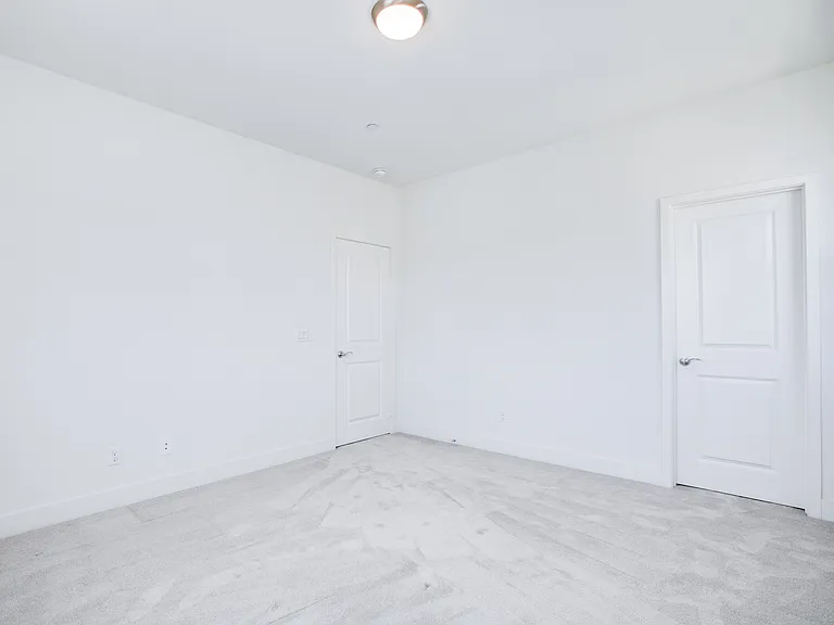 11632 Solaire Way — Photo 13
