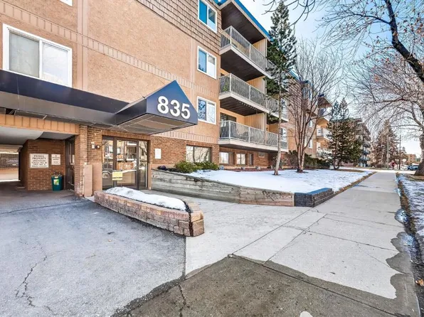 835 N 19th Ave SW #109, Calgary, AB T2T 0H6