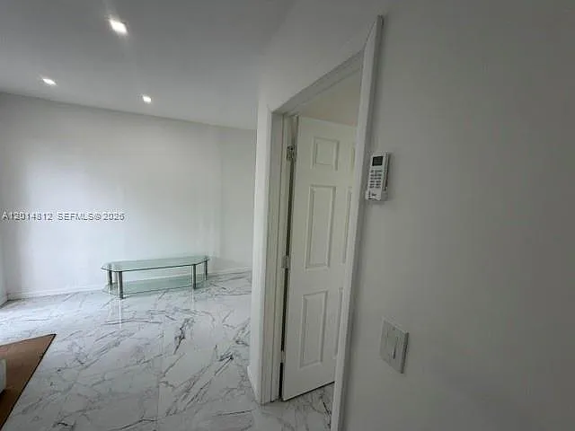 1909 Plunkett St #1-4 — Photo 3