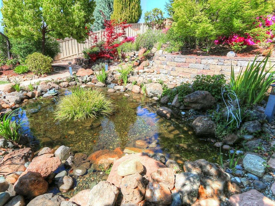 1st image of 317 Snapdragon Ln