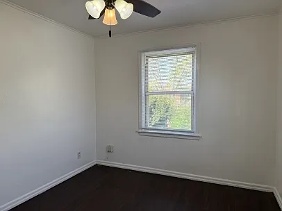 239 Valleyview Dr #3 — Photo 2