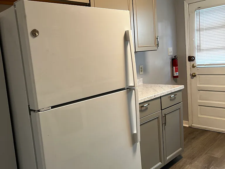 1311 Wallace St #C — Photo 7