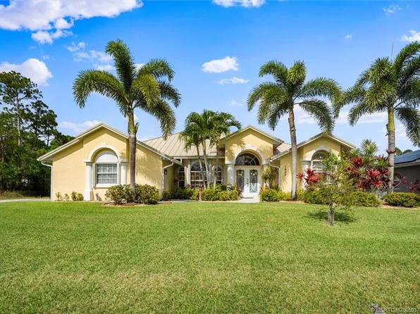 1433 SW Devera Ave, Port Saint Lucie, FL 34953
