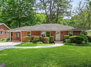 2447 Hunting Valley Dr, Decatur, GA 30033