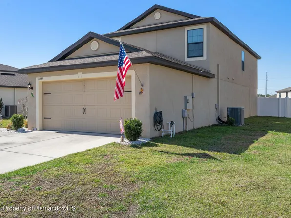 8252 Silverbell Loop, Brooksville, FL 34613