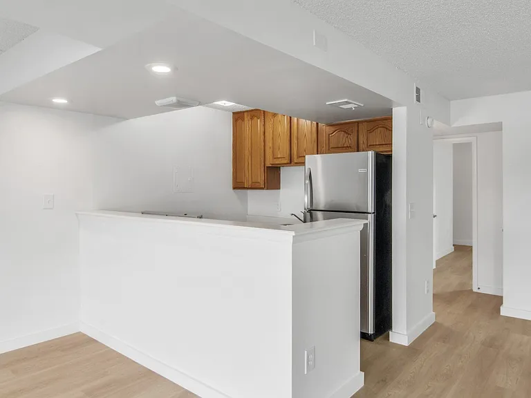 Step into the modern elegance of Lakeshore Preserve, where stylish design meets convenience. Enjoy spacious layouts with sleek finishes and abundant natural light. Don't miss out on your ideal homeschedule your tour today!