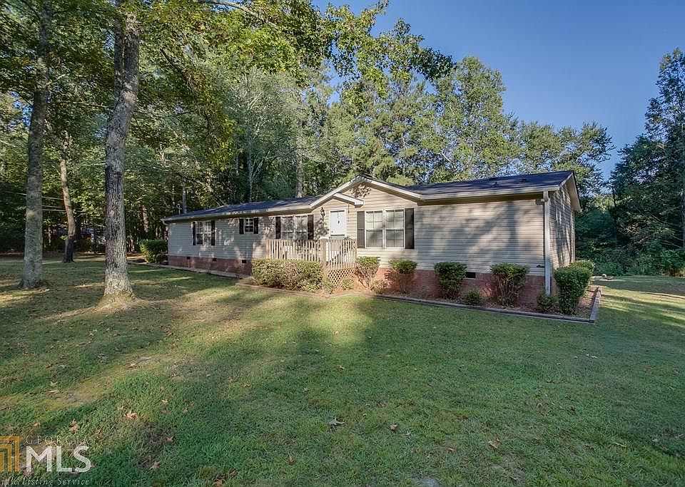 2nd image of 132 Greentree Dr