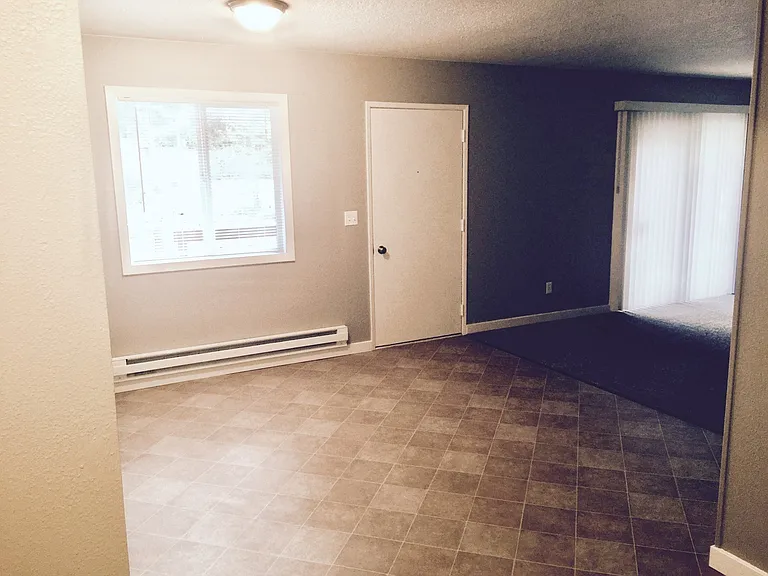1201 Eric Ct W #3 — Photo 6