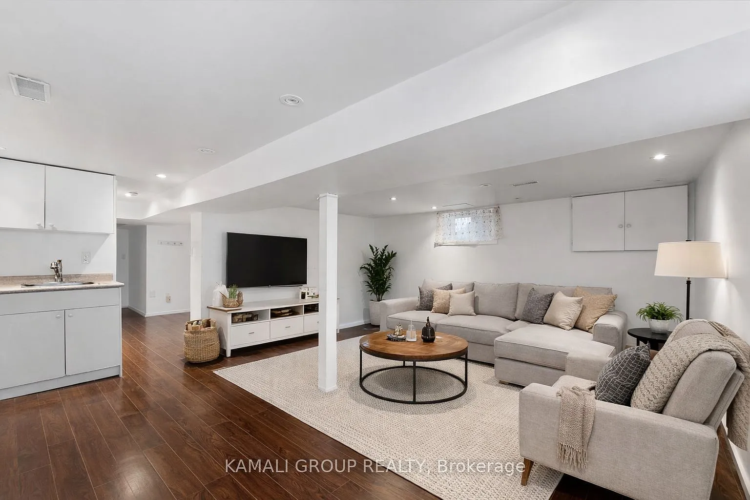 2 bed, $1,500 — Photo 1