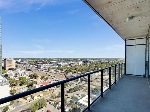 610 Davis St #2708, Austin, TX 78701