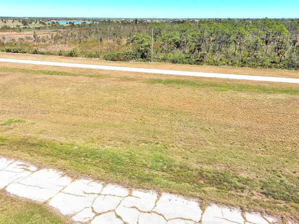 12084 Sea Robin Ln, Placida, FL 33946