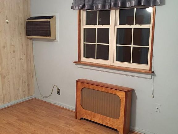 5th image of 261-29 langston ave #b