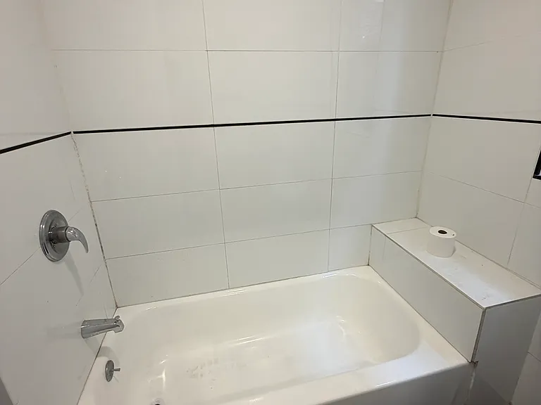 211 Grant Ave #1F — Photo 11