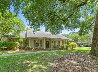 1924 Dahlia St, Baton Rouge, LA 70808