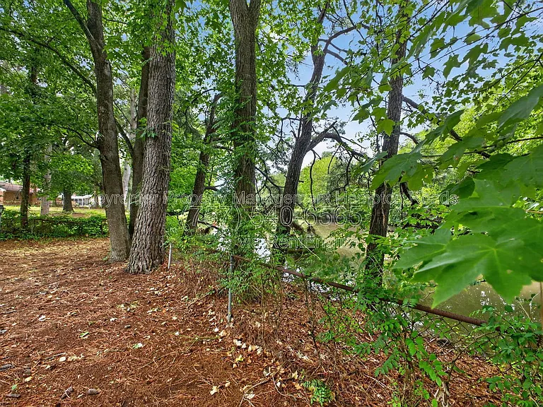 4503 Leeward Dr — Photo 25