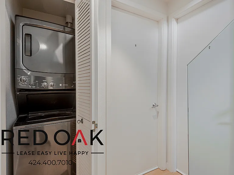 11649 Mayfield Ave — Photo 19