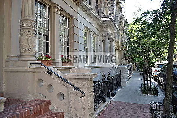 Rented by Urban Living | media 38
