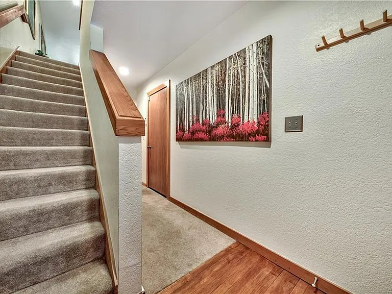 929 Northwood Blvd #8 — Photo 4