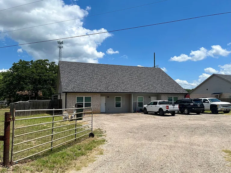 15992 CR 431 — Photo 2
