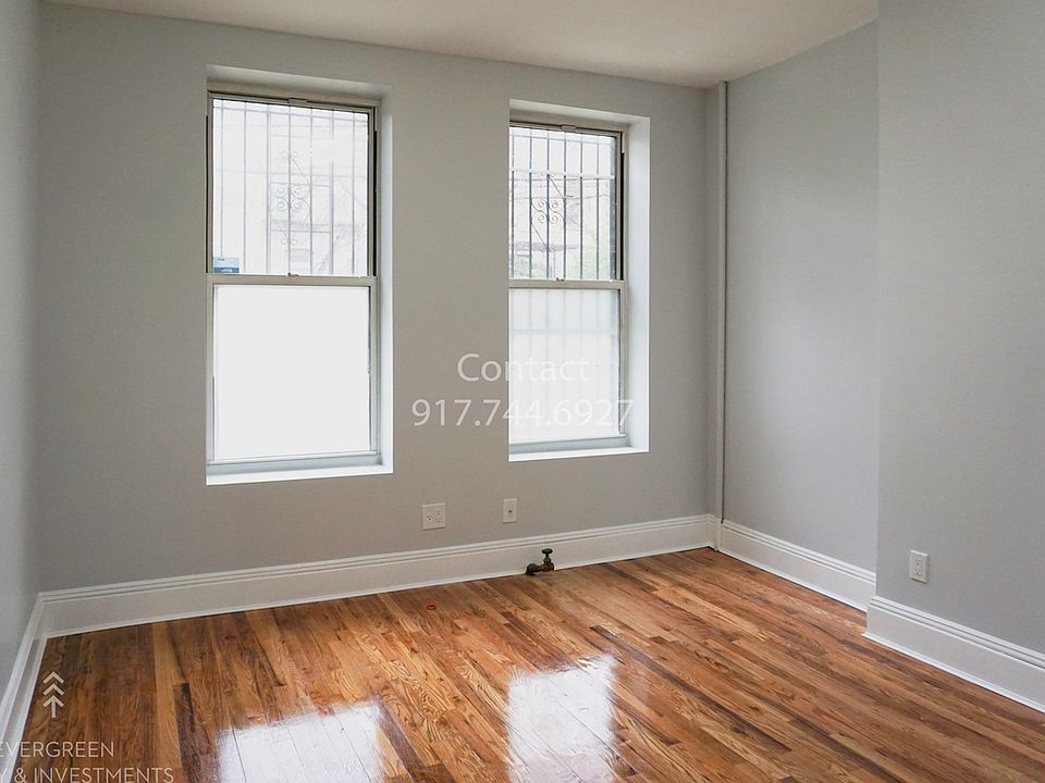 1st image of 315 Chauncey St APT 2