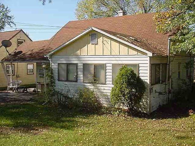 2nd image of 352 Westminster Ave