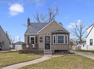 1861 Larkmoor Blvd, Berkley, MI