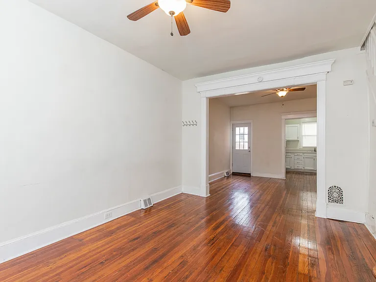 1631 S Lawrence St — Photo 16