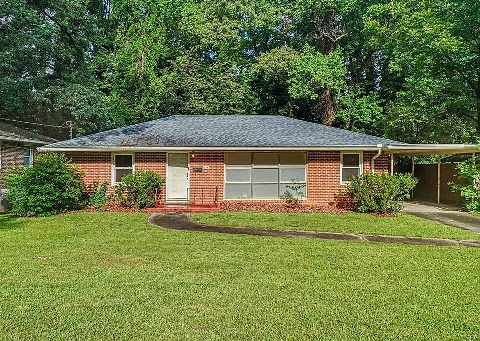 1st image of 2841 Cloverhurst Dr