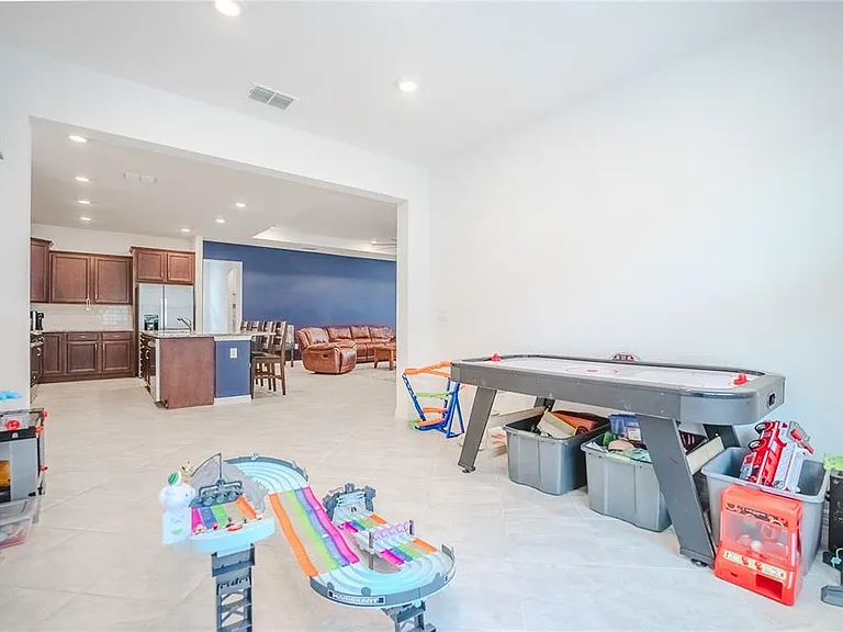 6200 SW 72nd Ter — Photo 44