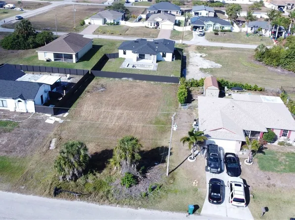 408 NW 25th Ave, Cape Coral, FL 33993