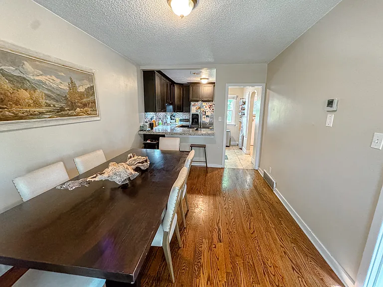 250 N State St #250 — Photo 2