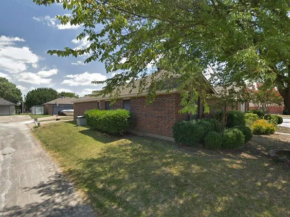 2600 Austin Dr, Mesquite, TX 75181