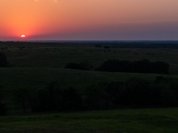 County Road 1000 &amp; County Rd #D, Red Cloud, NE 68970