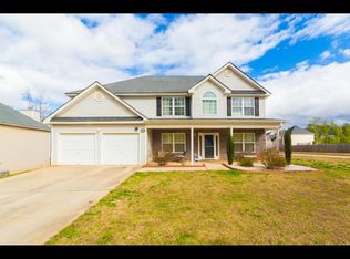 245 Millstone Dr, Hampton, GA 30228