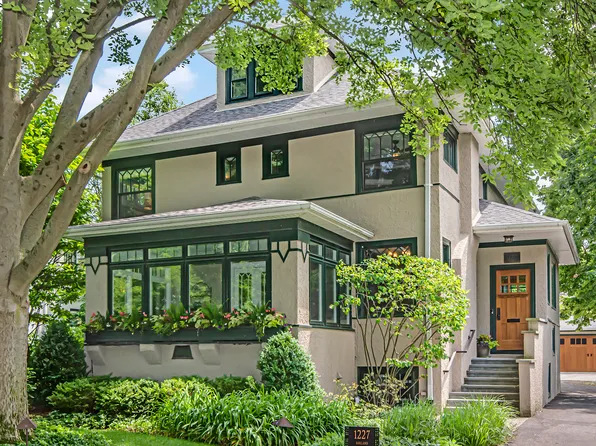 1227 Ashland Ave, Wilmette, IL 60091