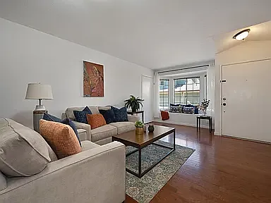 21 Marty Cir — Photo 4