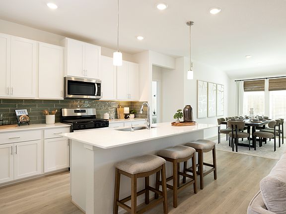 Granger Pointe Callaghan Kitchen