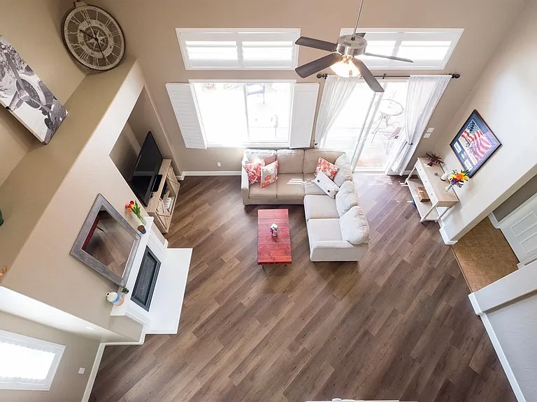 1733 W Dali Way — Photo 6
