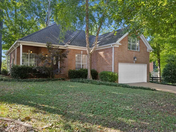 1507 Halifax Dr, Spring Hill, TN 37174